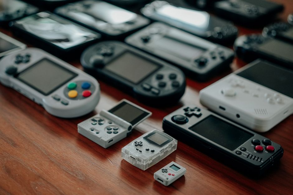 best NES games for retro handheld - budget retro handhelds retro gaming handheld console by Lumerk